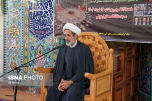 خبر سیاسی : عزت اسلامی بدون وحدت محقق نمی‌شود