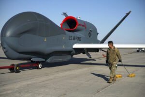 خبر سبک زندگی : انواع نسخه‌های پهپاد RQ-4 Global Hawk و ویژگی‌ها و قابلیت‌های هر کدام